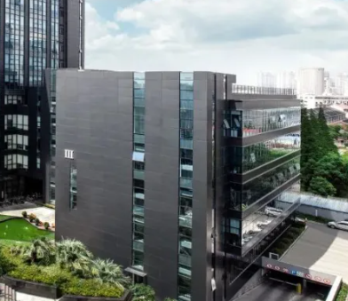 行业资讯门户搭建方案：上海堃榆信息科技的关键词布局策略